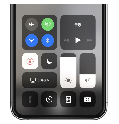 东区苹果14维修店分享iPhone 14手电筒按键灰了怎么办 